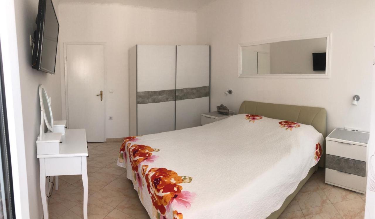 Apartments Ljube マカルスカ エクステリア 写真