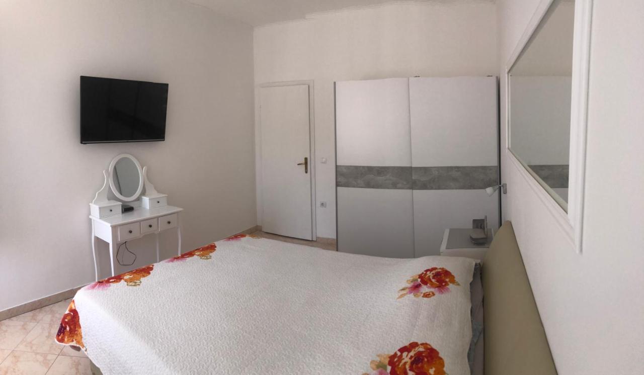 Apartments Ljube マカルスカ エクステリア 写真